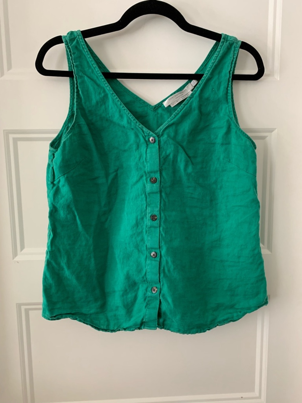 Simons , contemporaine Womens Green Button-Front V-Neck Tank Top